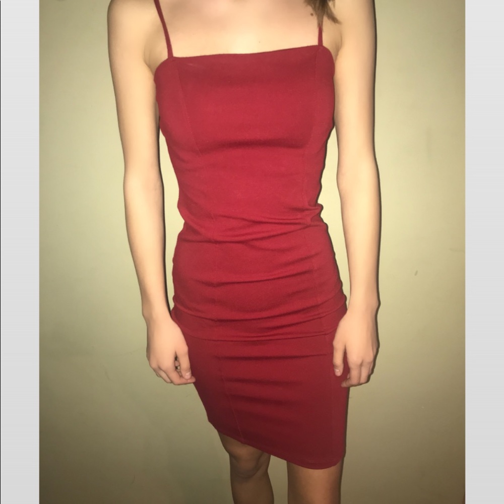 Red/orange fitted dress